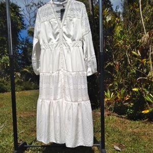 R. Vivimos White Flowy Long Sleeve Dress Lace Detail